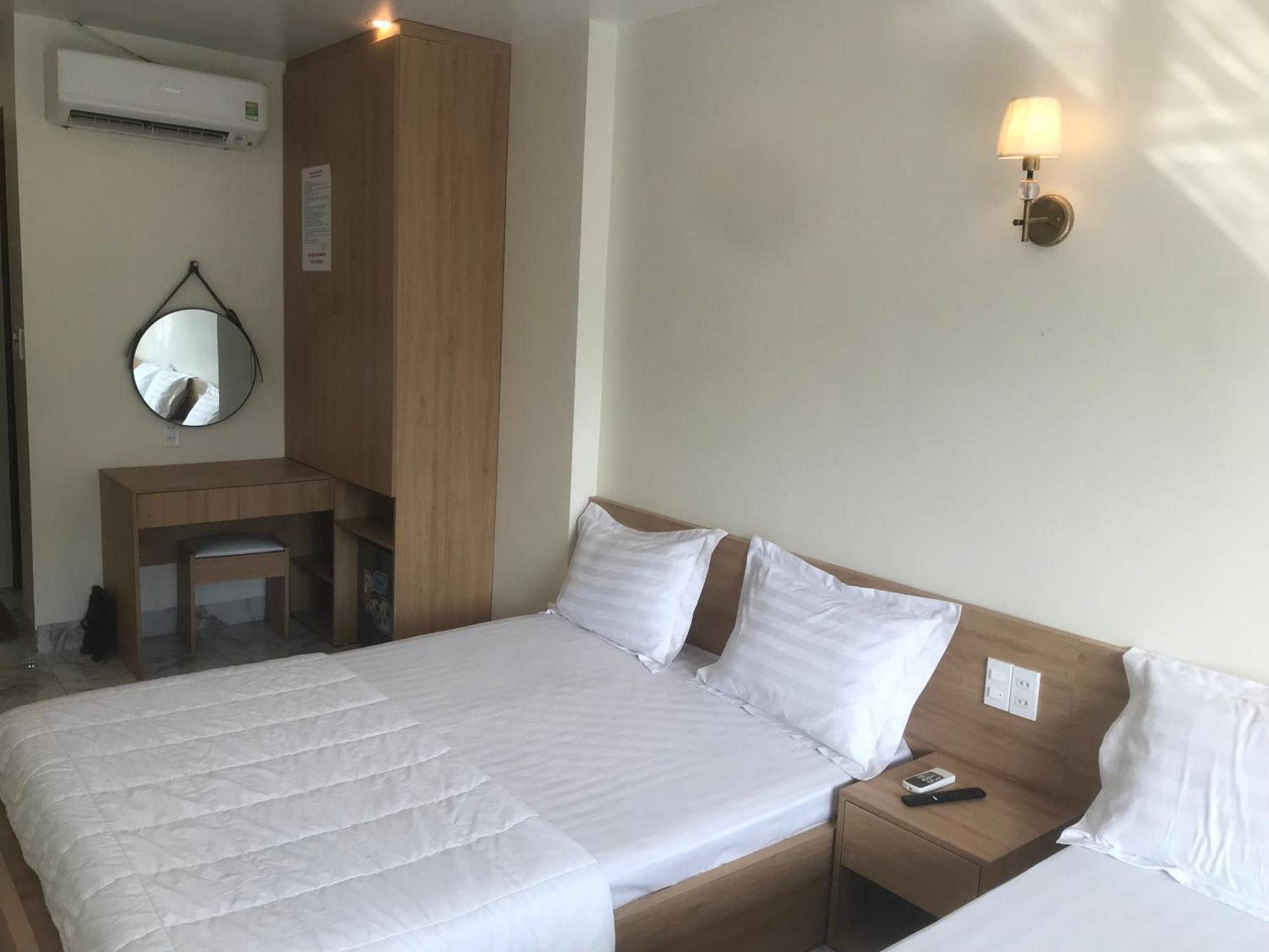 Sea Balcony Hotel Dong Khe Sau Exterior foto