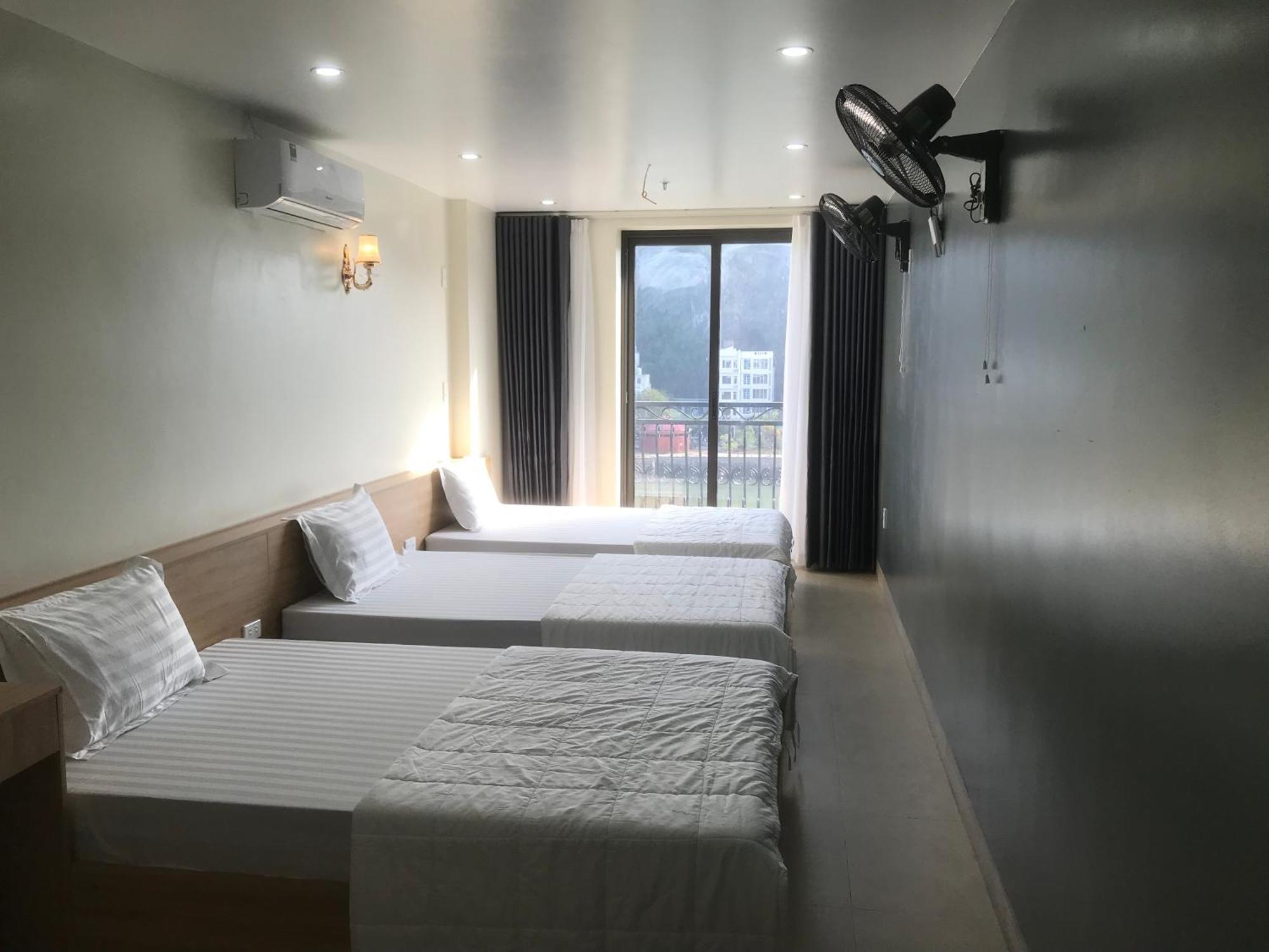 Sea Balcony Hotel Dong Khe Sau Exterior foto